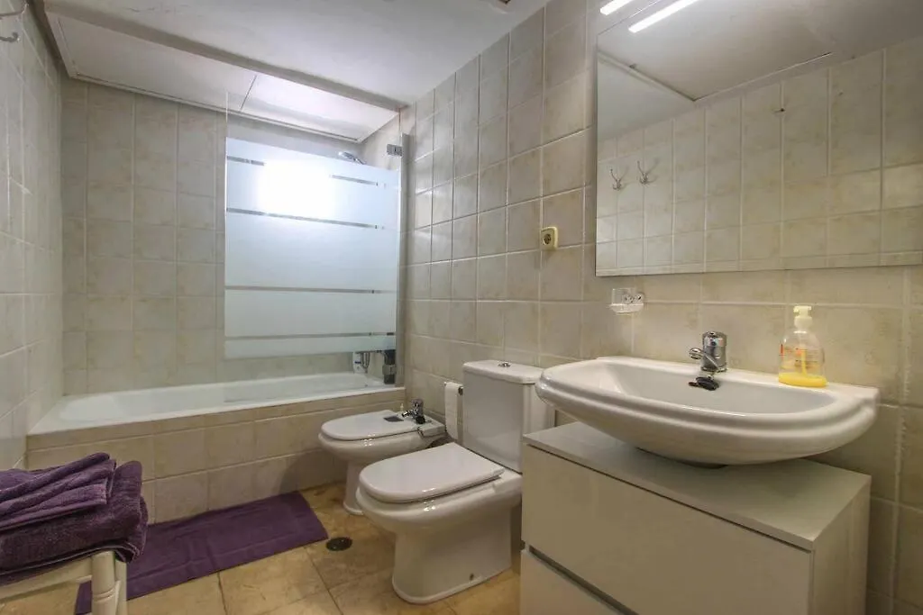 1079 - Frontline Puerto Banus Apartment Marbella