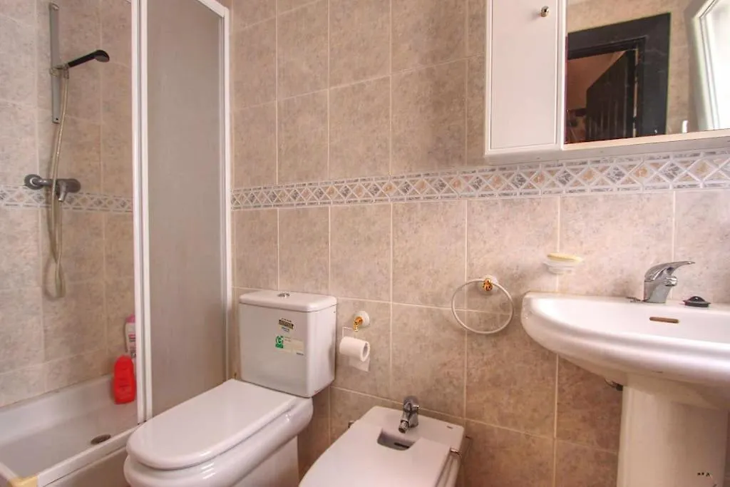 1079 - Frontline Puerto Banus Apartment Marbella