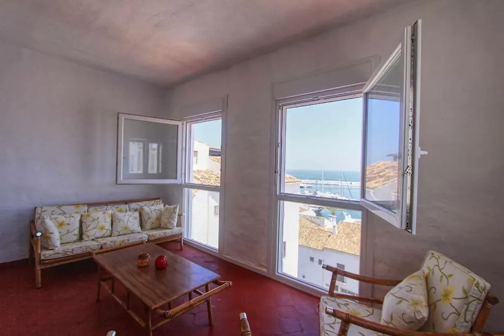 1079 - Frontline Puerto Banus Apartment Marbella Spain